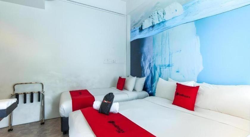 Reddoorz Hotel Plus @ Little India Singapore Esterno foto